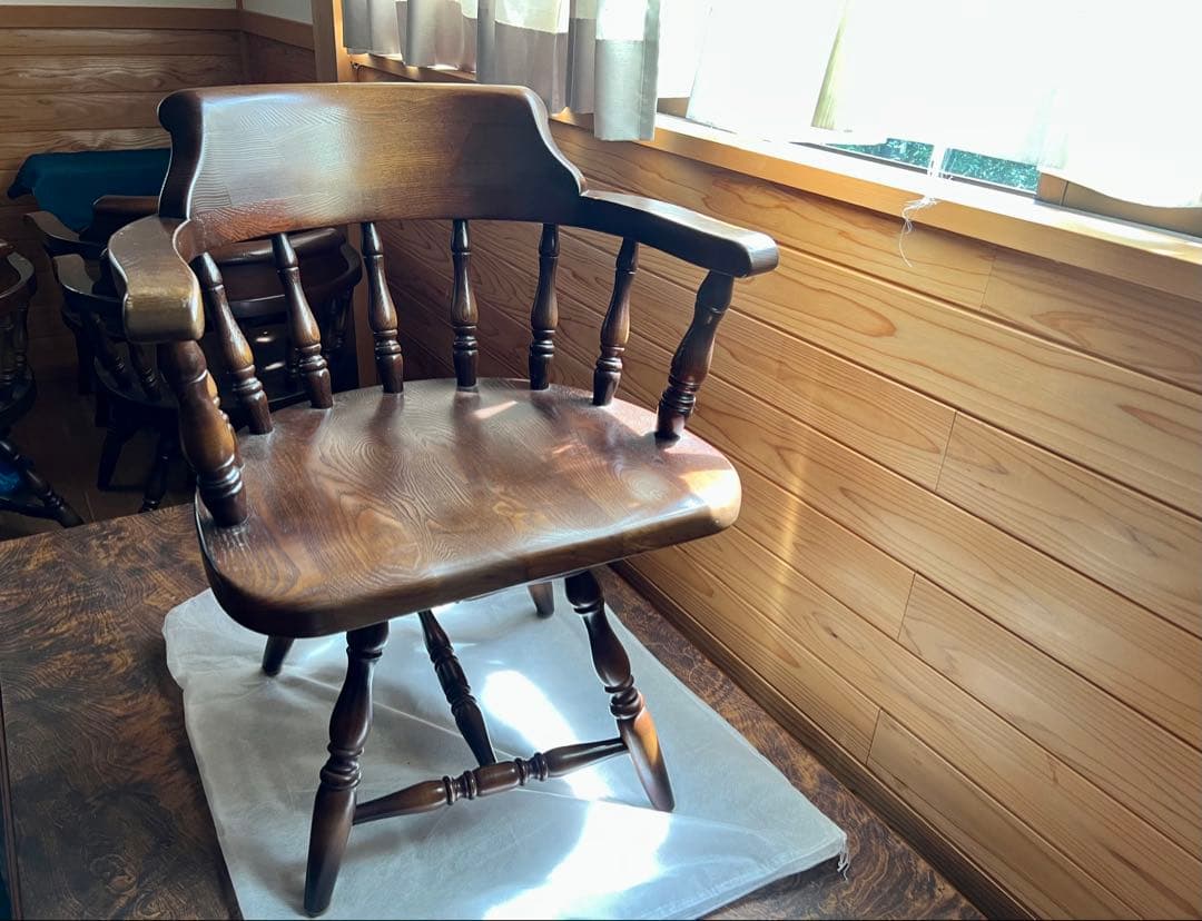 飛騨産業】回転式　高級木製アームチェア