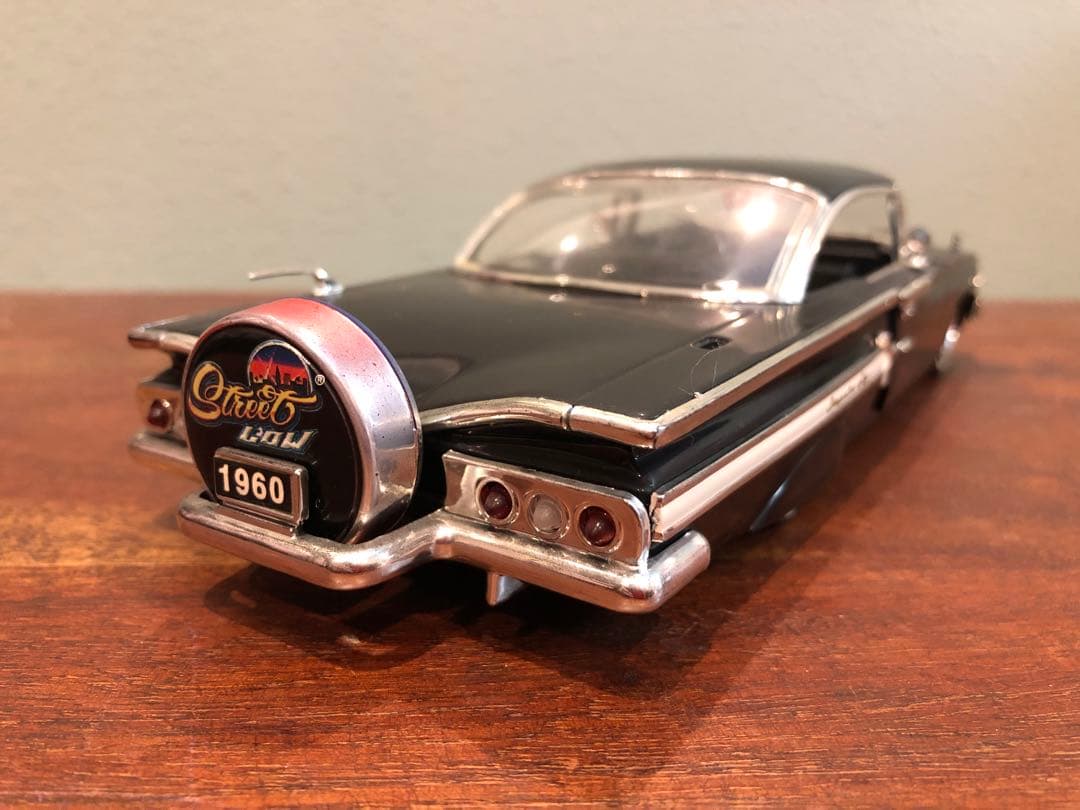 1960 シボレー インパラ JADA TOYsミニカー