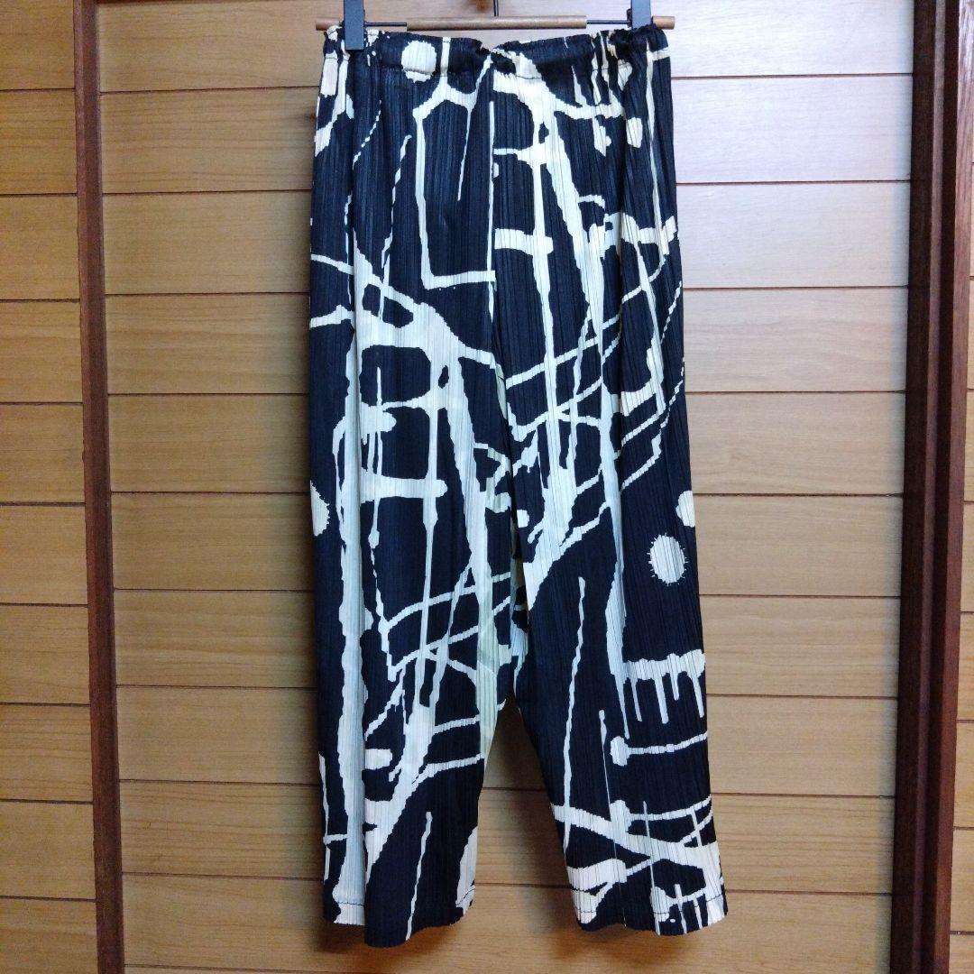 プリーツプリーズ　サルエルパンツ