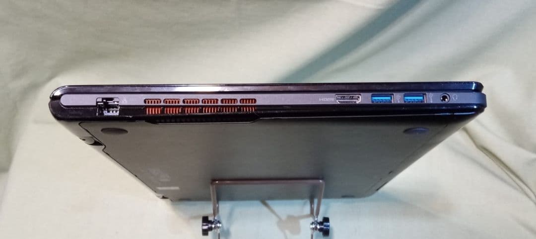 LIFEBOOK AH77 Windows11 Corei7 SSD640G