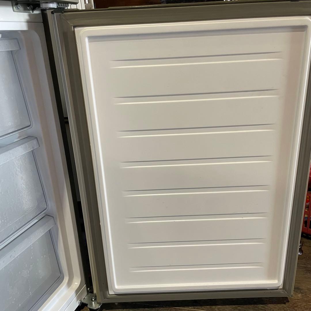 REFAGE YRZ-F23L ノンフロン冷凍冷蔵庫 2024年製 226L