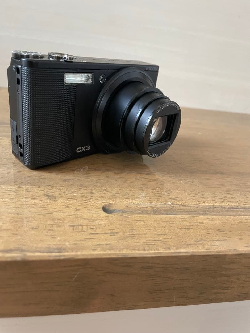 極美品・革ケース付】RICOH CX3 デジタルカメラ 付属品付 RICOH CX3
