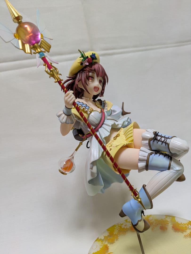 ソフィー フィギュア