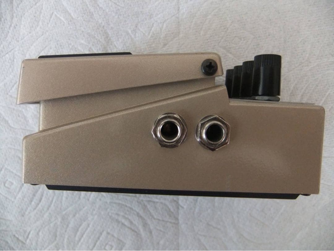 ギターエフェクター　BOSS AW-3