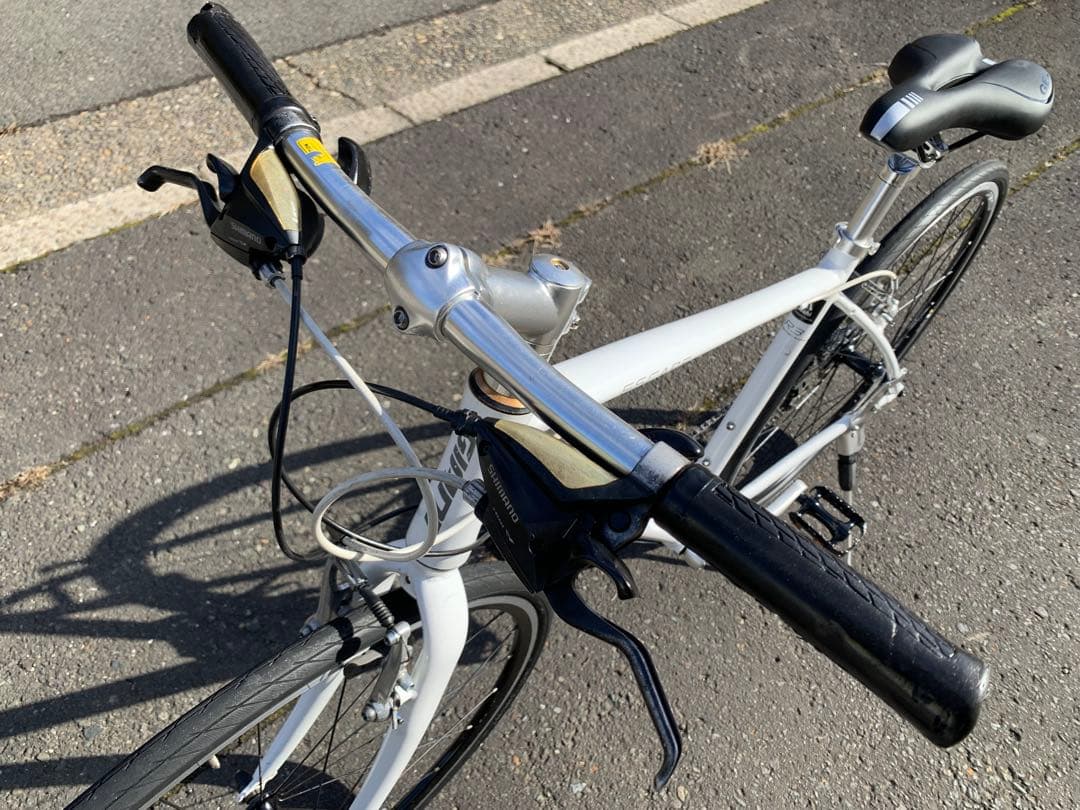 即乘】送料無料GIANTクロスバイクESCAPE R3S SHIMANO24速