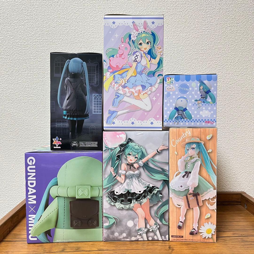 《6点セット》初音ミク フィギュア まとめ売り & おまけ付き