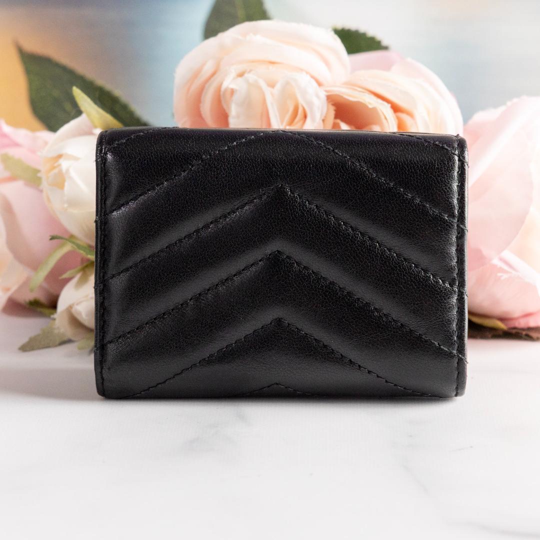 渡辺和敬様専用 【箱付き】 綺麗✨サンローラン ラムスキン三つ折り