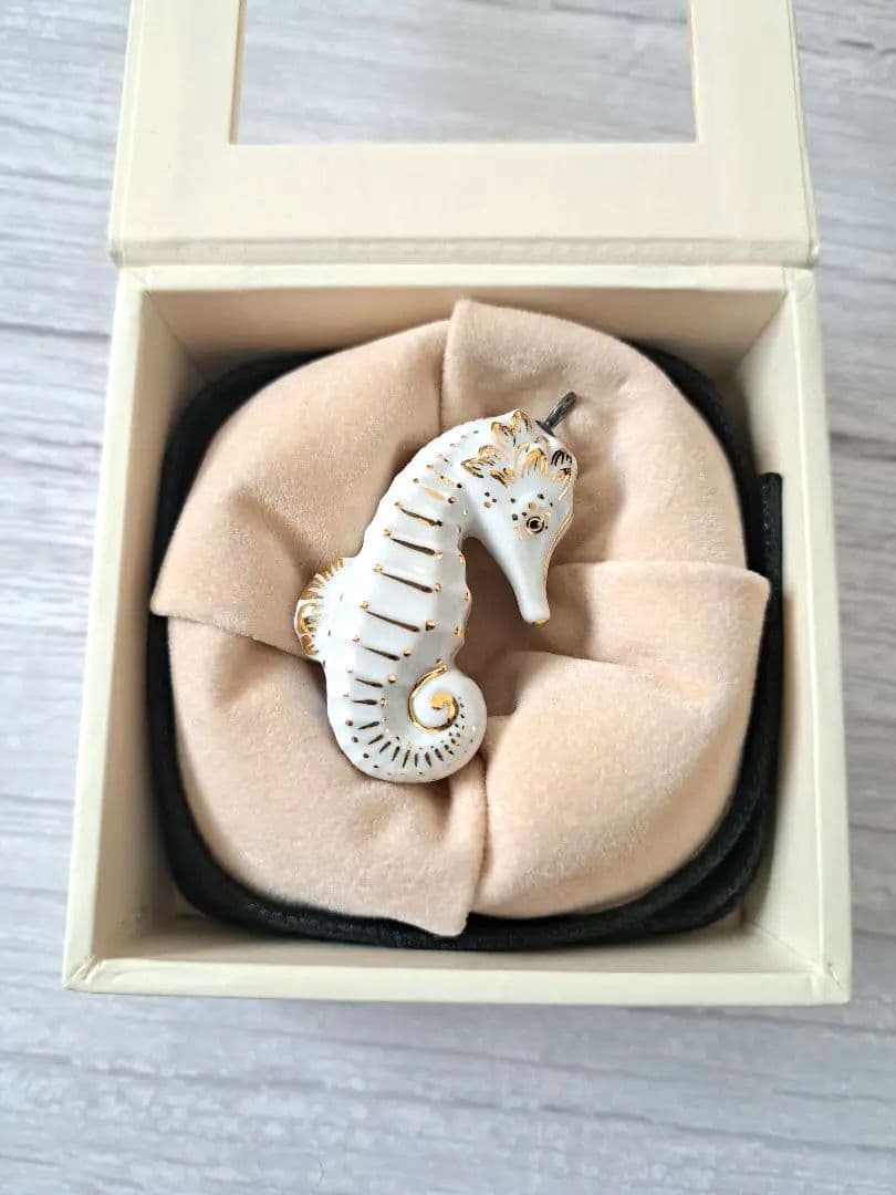 マイセン】新品未使用タツノオトシゴ ペンダントMEISSEN