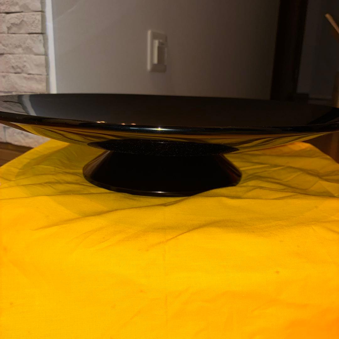 輪島塗　大皿　飾皿黒塗　台付　直径45センチ未使用