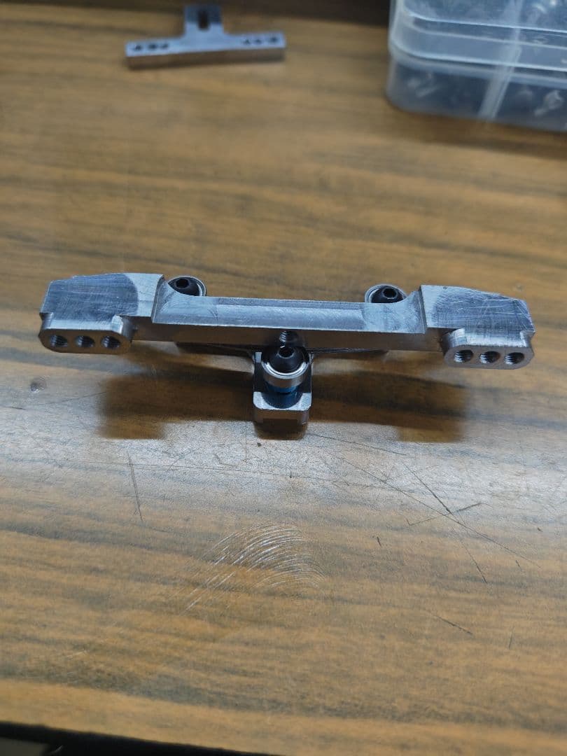 スチール製湾曲スライドラック