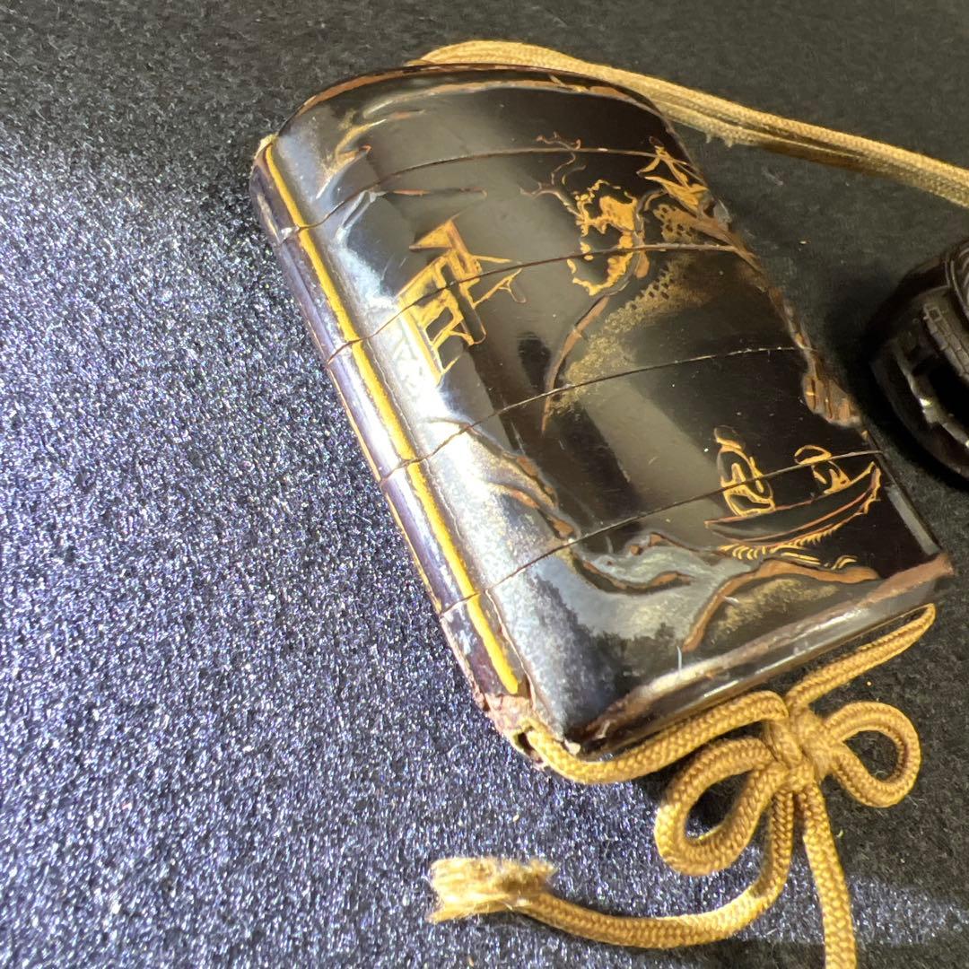 江戸時代　蒔絵木彫五段印籠、透彫木彫根付　43g 東Y8-0109☆2Fタルチ