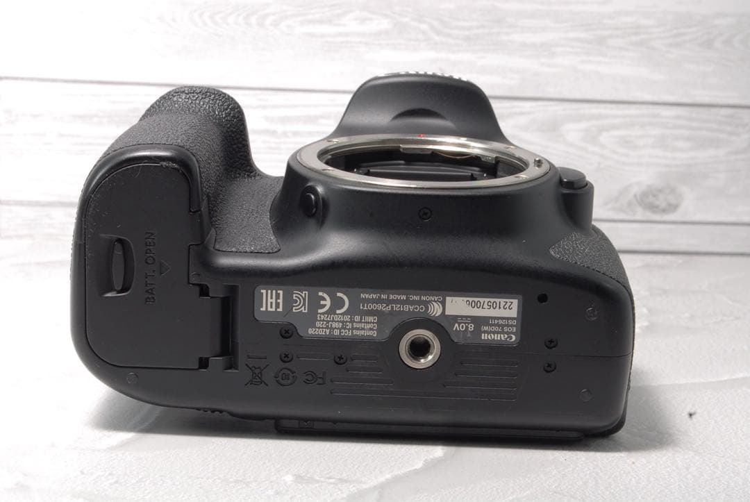 Canon EOS 70D ダブルレンズキット Wi-Fi搭載 スマホ転送OK