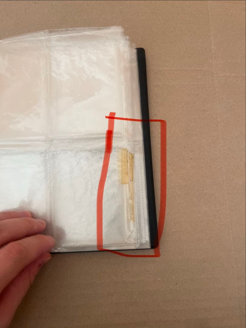 ムシキングのカード127枚と何かの特典のカード4枚とカードケースとシールのセット