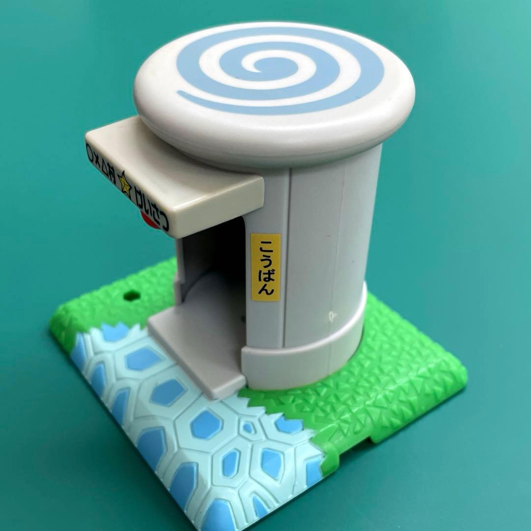 どうぶつの森 森をつくろう！H-5 森の交番 おまわりさん ミニチュア