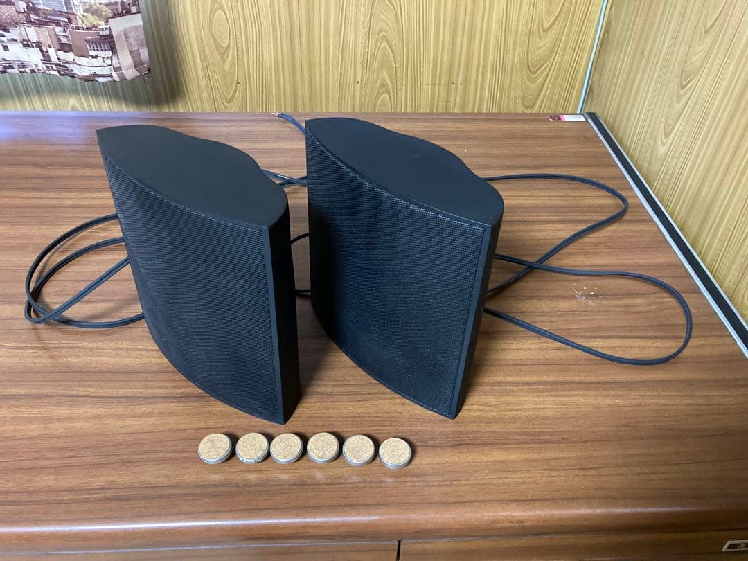 カーブ型ブラックスピーカー2台セット