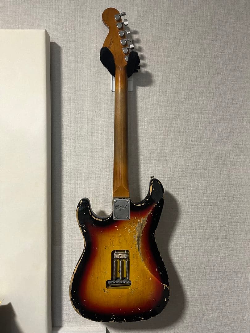 Squier Stratocaster ラッカー塗装 Mod レリック ストラト - メルカリ