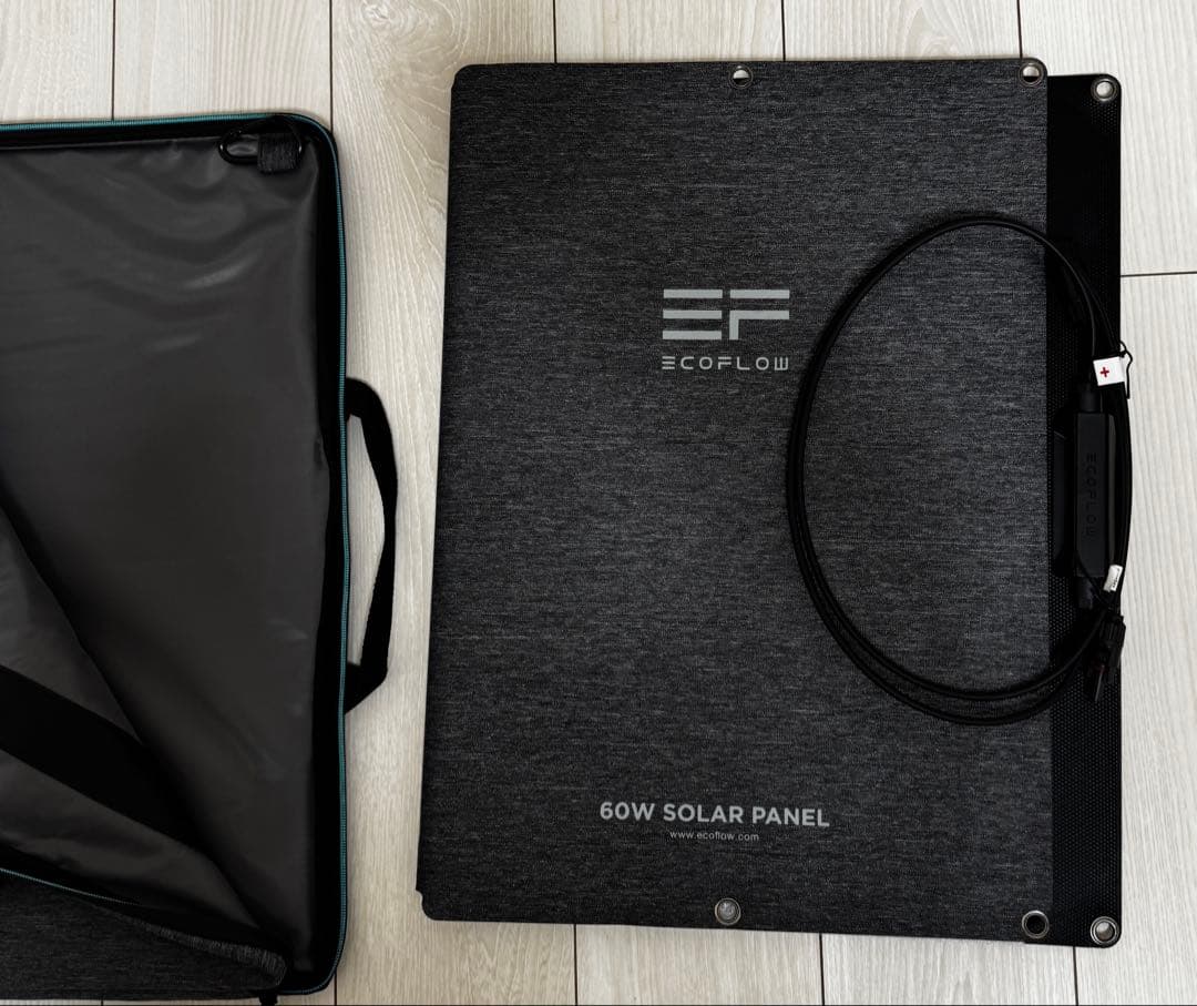 お正月特価！！ 新品未使用 ECOFLOW 60W ソーラーパネル
