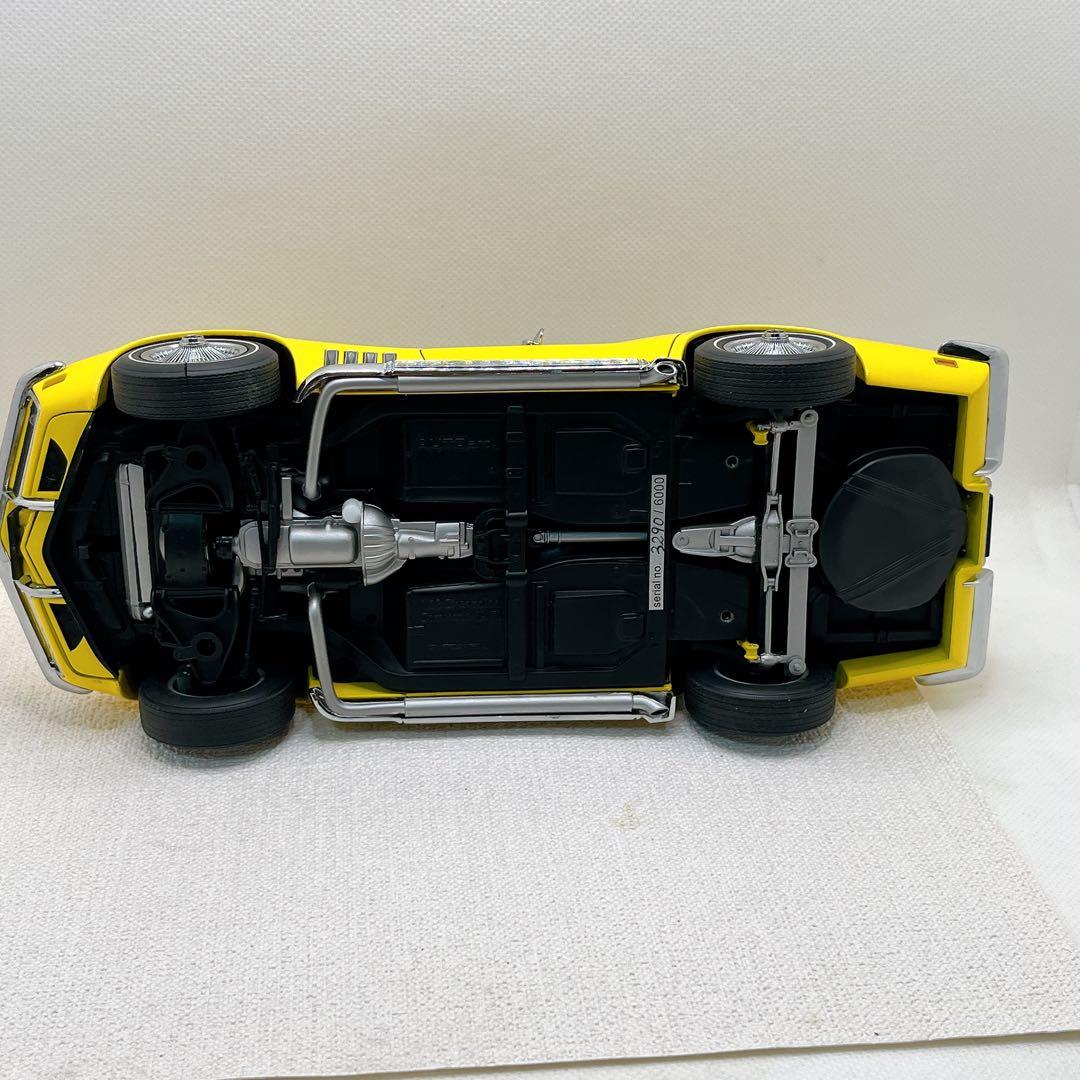 narypion　 オートアート リミテッドエディション コルベット