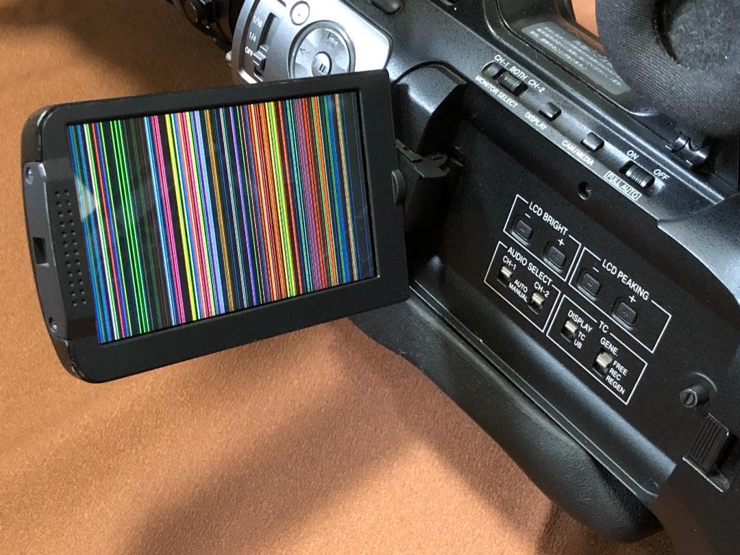 訳あり特価】難あるもまだまだ使えるJVC HM-700（S×Sレコーダー付）