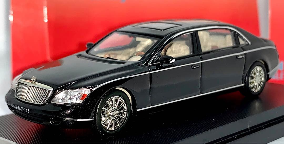 Stance Hunters メルセデスベンツ マイバッハ 62 1/64 限定