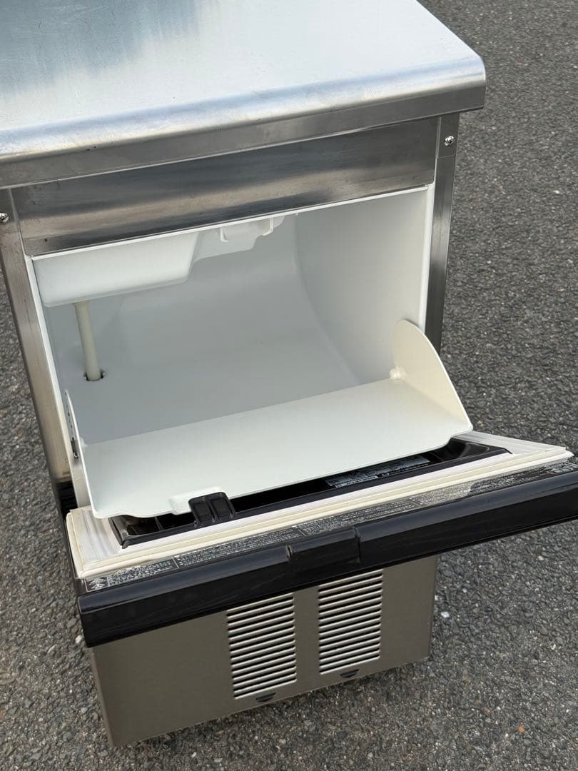 動作確認済み♪ ホシザキ　製氷機　IM-25M アイスキューブ