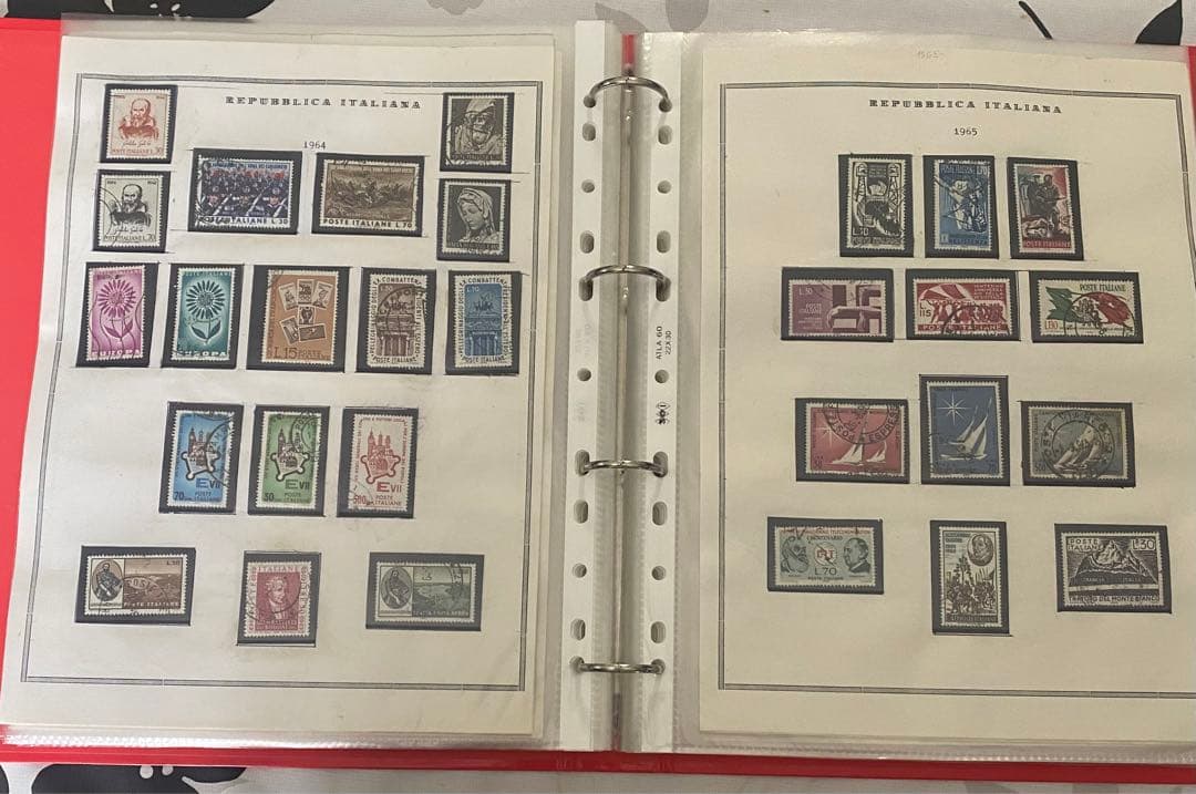 (N35) 切手コレクション イタリアの切手280枚
