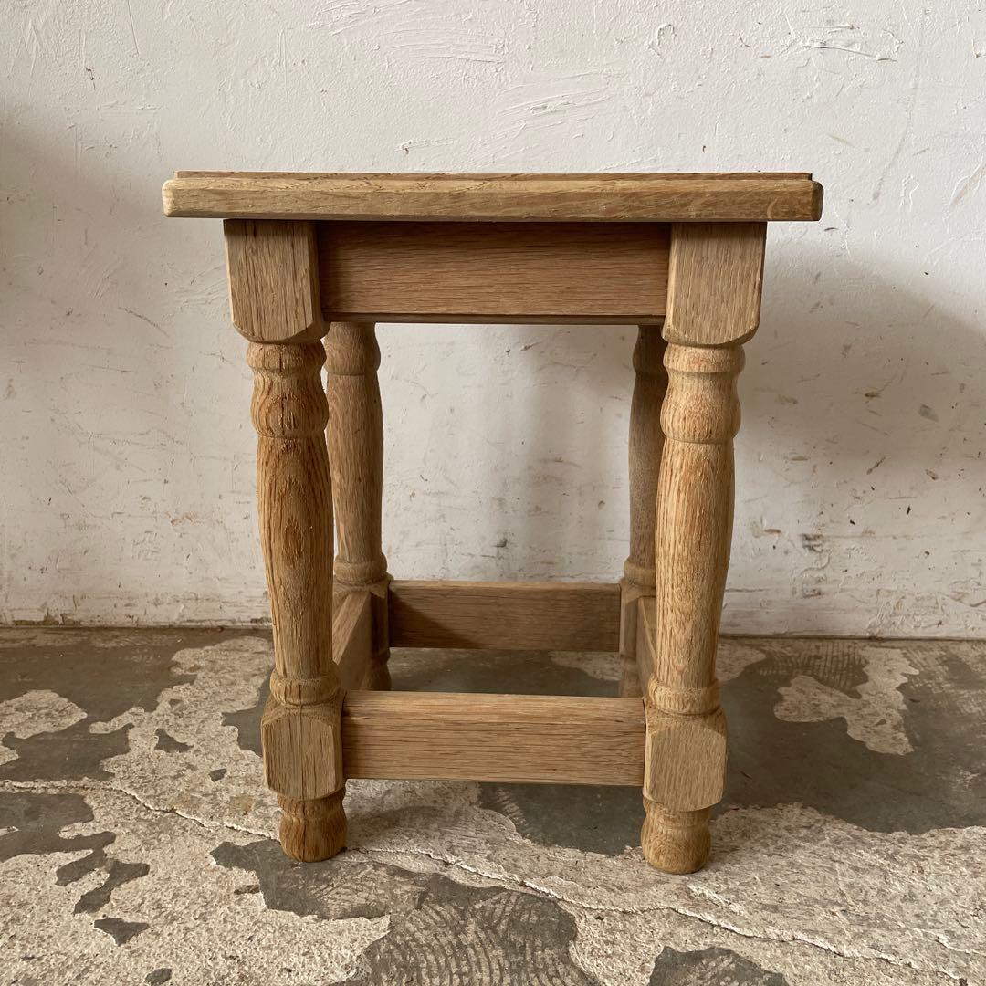 ビンテージ　サイドテーブル ベッドサイドテーブル　スツール　剥離