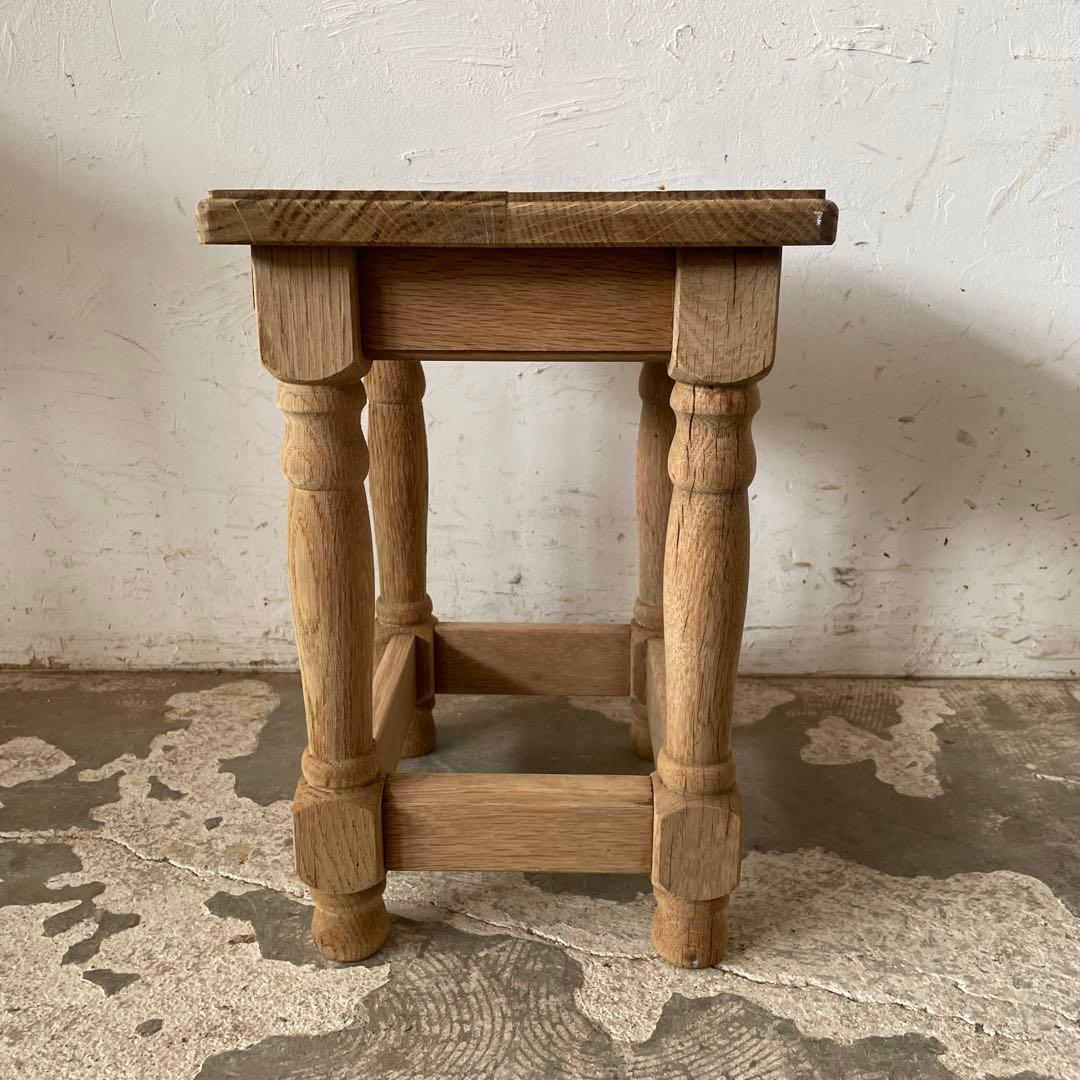 ビンテージ　サイドテーブル ベッドサイドテーブル　スツール　剥離