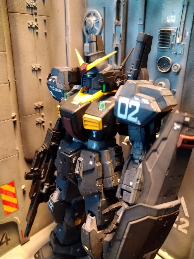 ガンダムMk−Ⅱ ガンプラ完成 グリーンノア2 モビルスーツデッキ ジオラマ