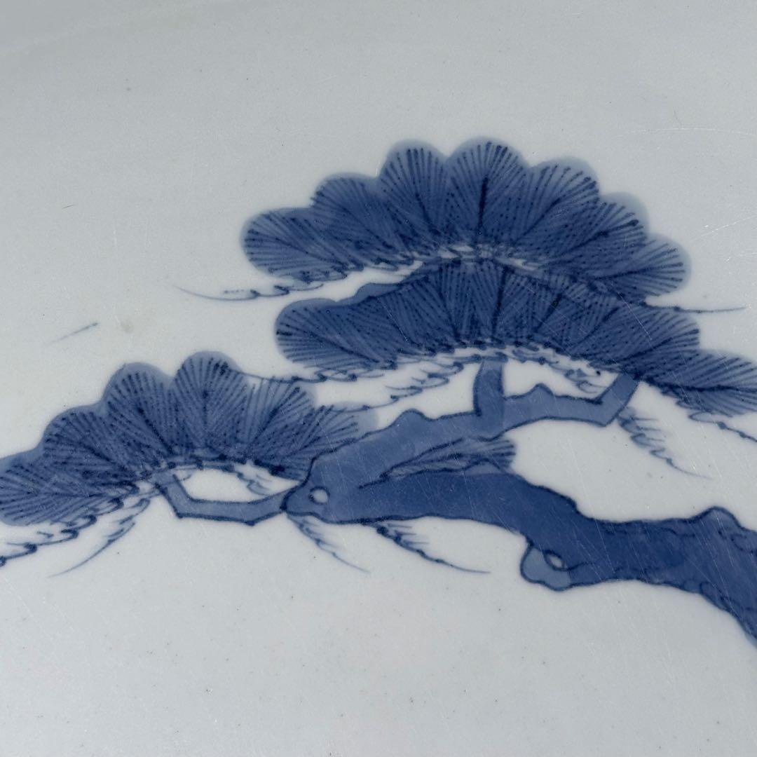 江戸後期 染付松竹梅大皿 後期鍋島 三方兜唐花文 高台櫛目文 桐箱付