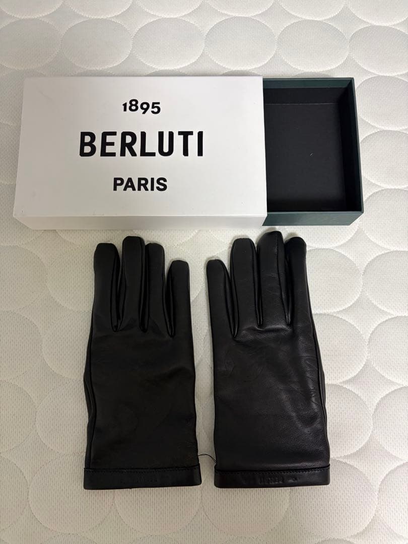 BERLUTI ブラック レザー手袋 サイズ6 BERLUTI ブラック レザー手袋 サイズ6 Berluti(ベルルッティ) 手袋