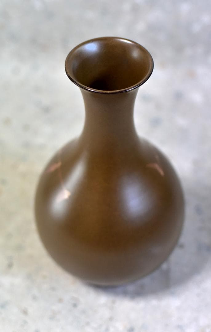 佐渡、伊藤赤水作 花入れ 無名異焼 人間国宝 共箱 佐渡の画廊