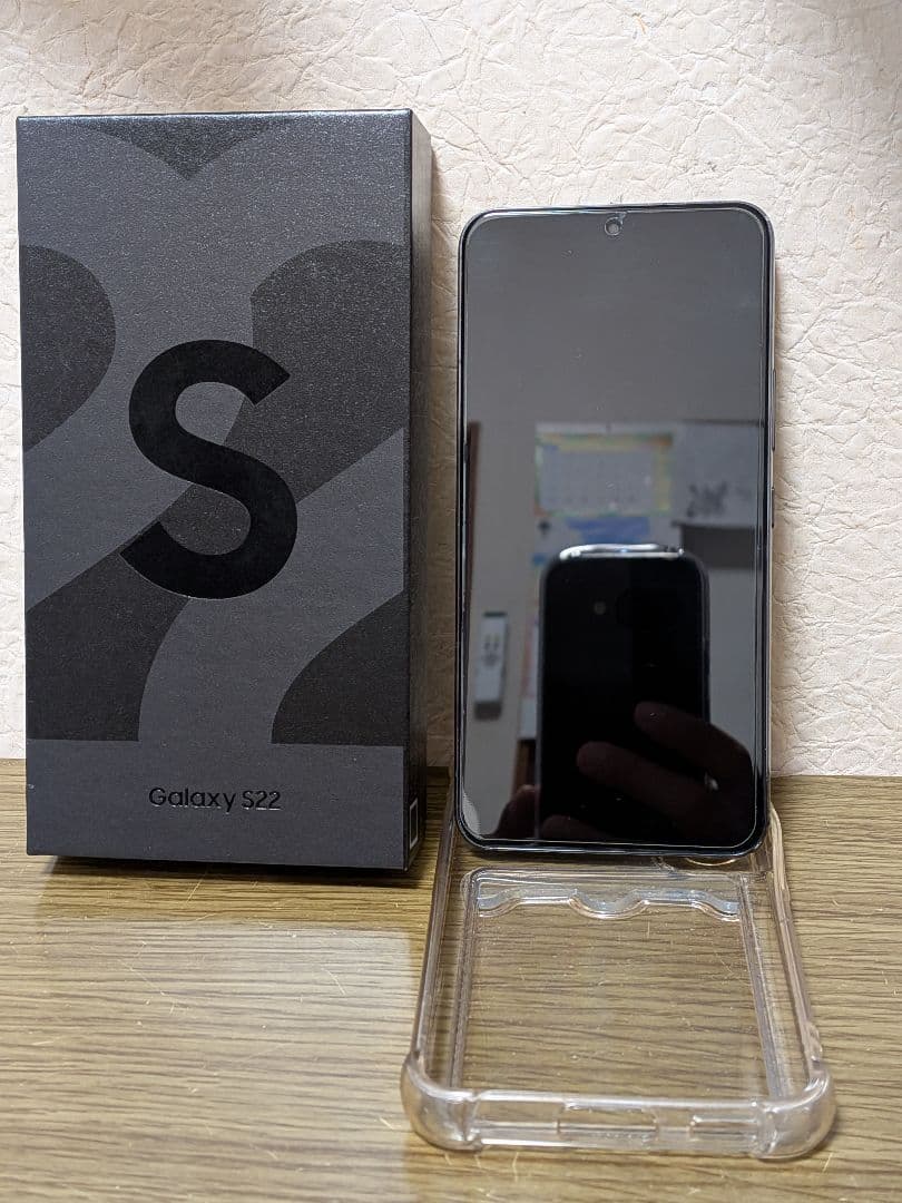美品 au Galaxy S22 SIMフリー ガラスフィルム+ケース+箱付き