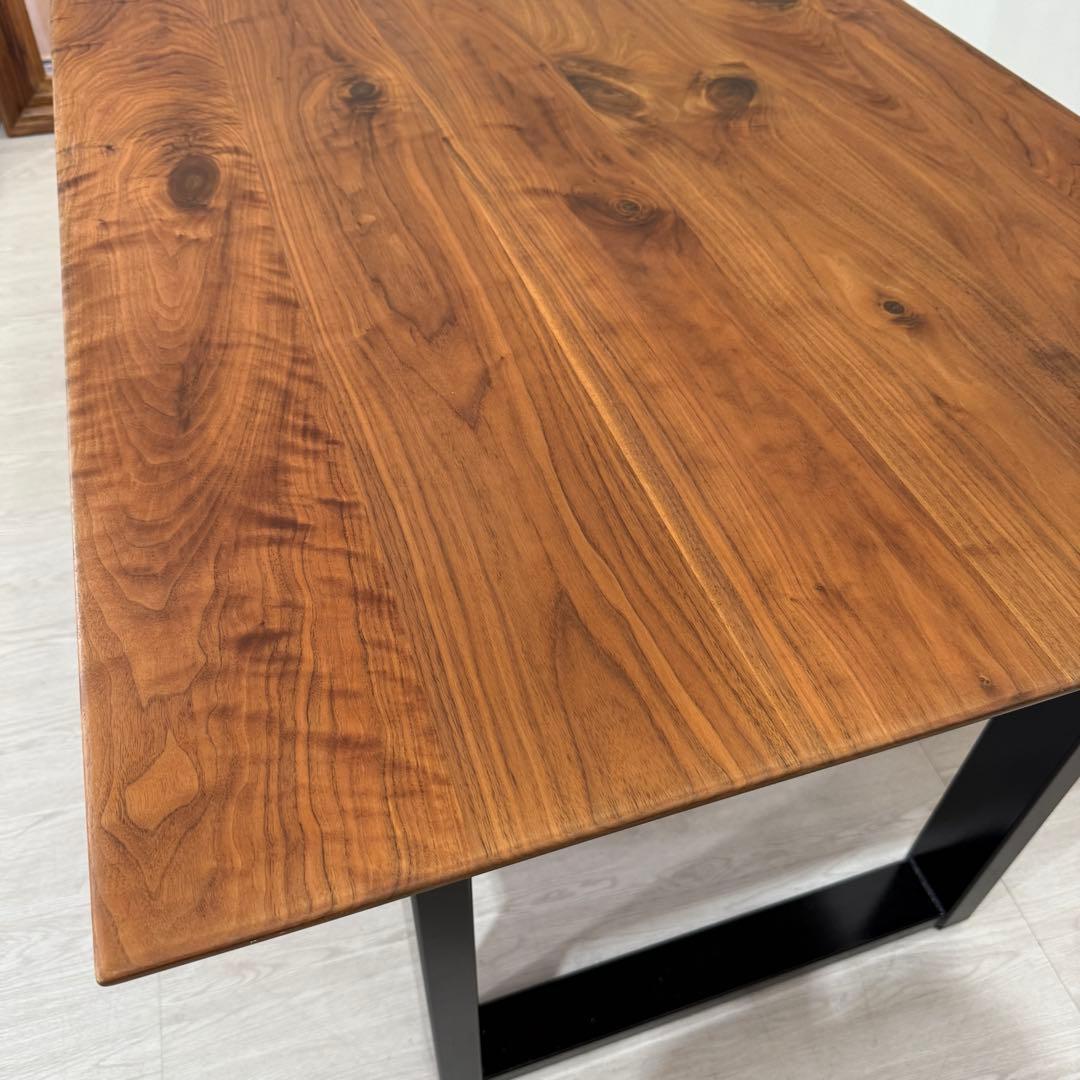 クラッシュゲート　レスター　関家具　ダイニングデーブル　約20万円