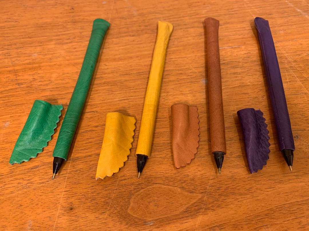 N0810-02☆未使用 IBIZAボールペン 7本セット 緑黄茶紫黒 - メルカリ