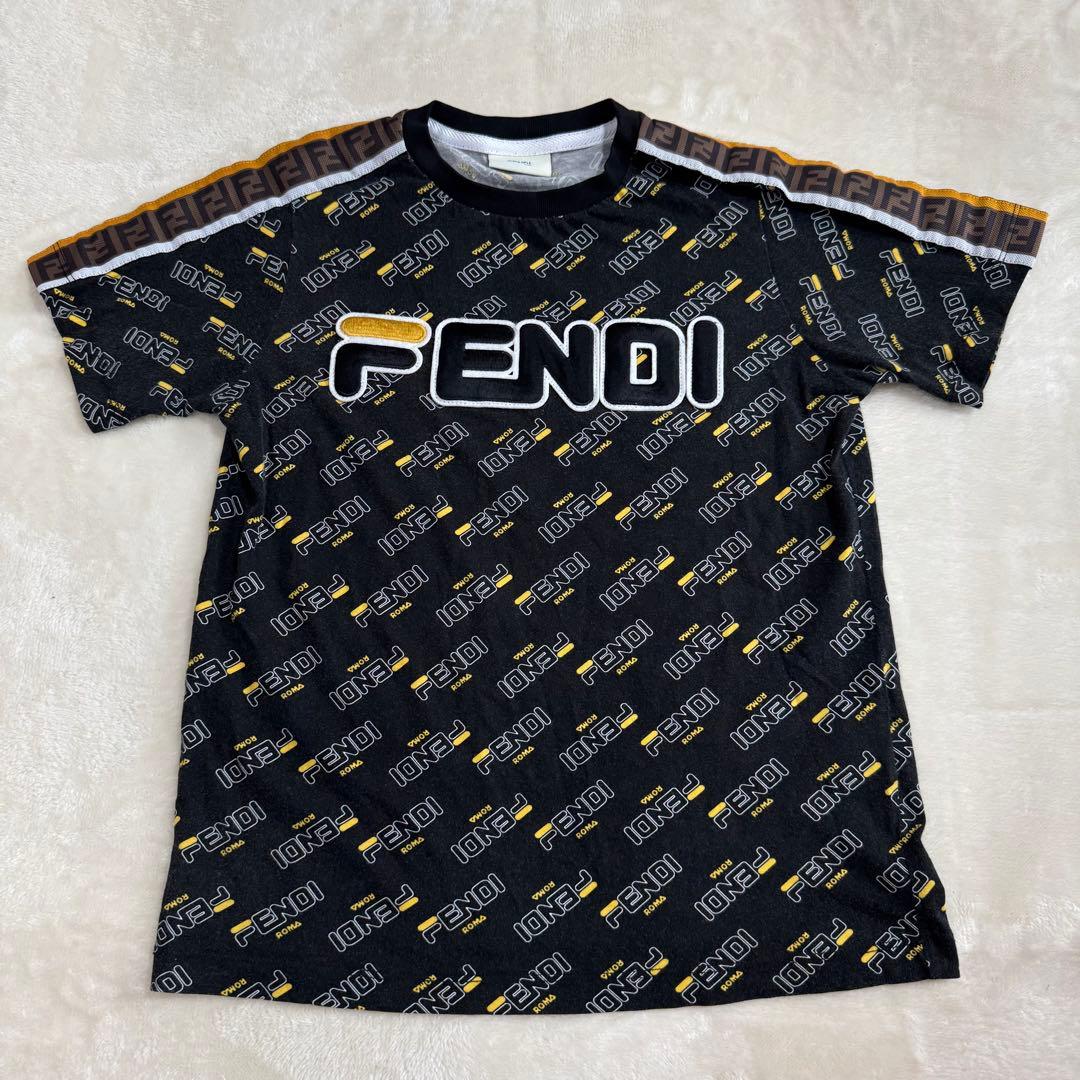 FENDI キッズ Tシャツ 子供12A 大人着用可能 XS S FENDI(フェンディ