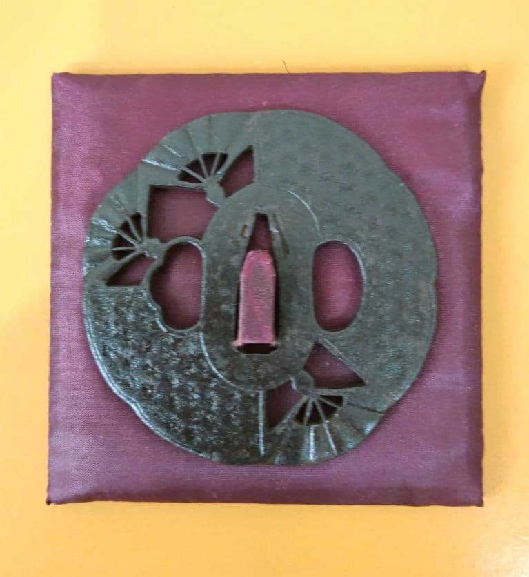 時代物 扇透かし 花模様 鉄鍔