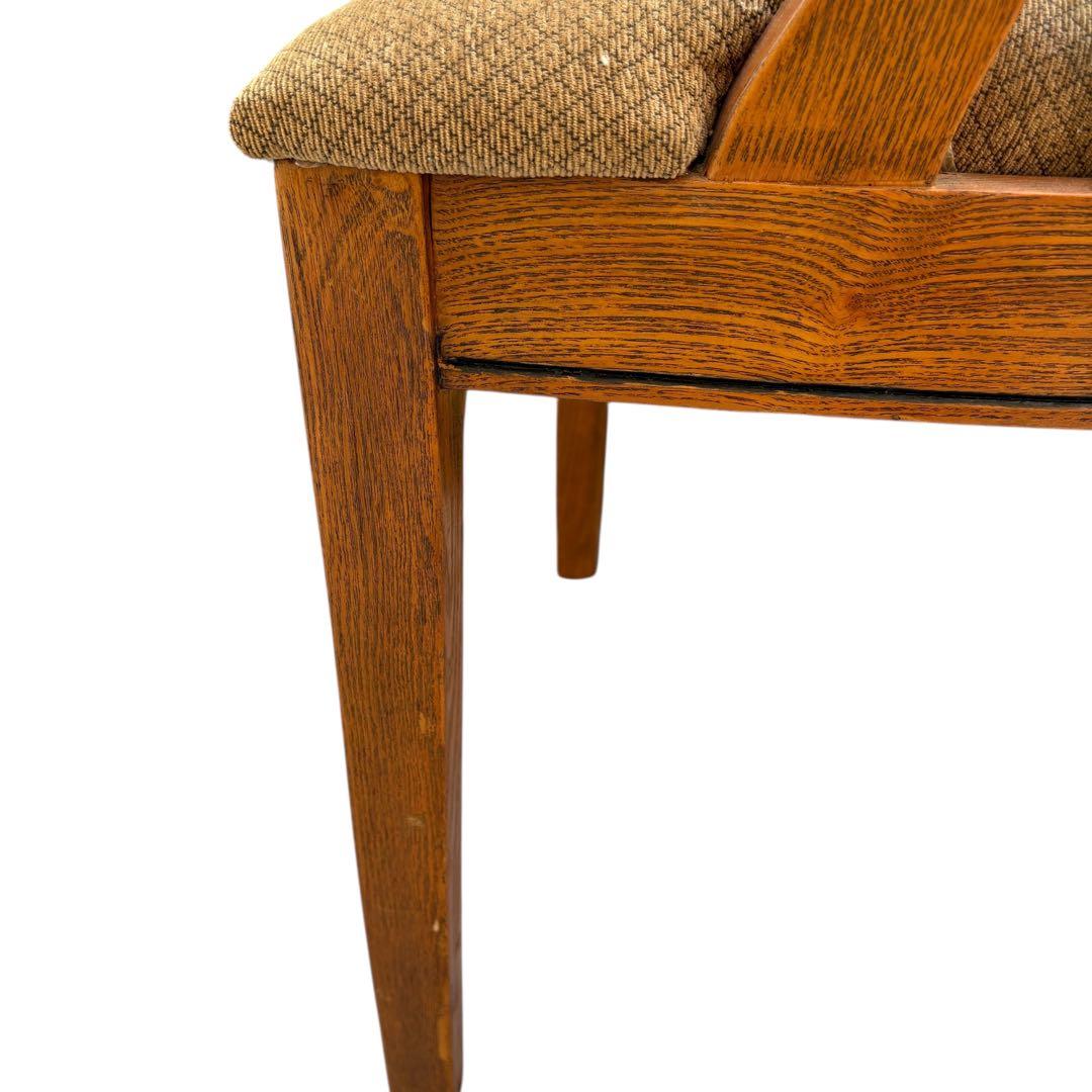 ② アンティーク 椅子 ヴィンテージ インテリア 木製チェア スタッズ