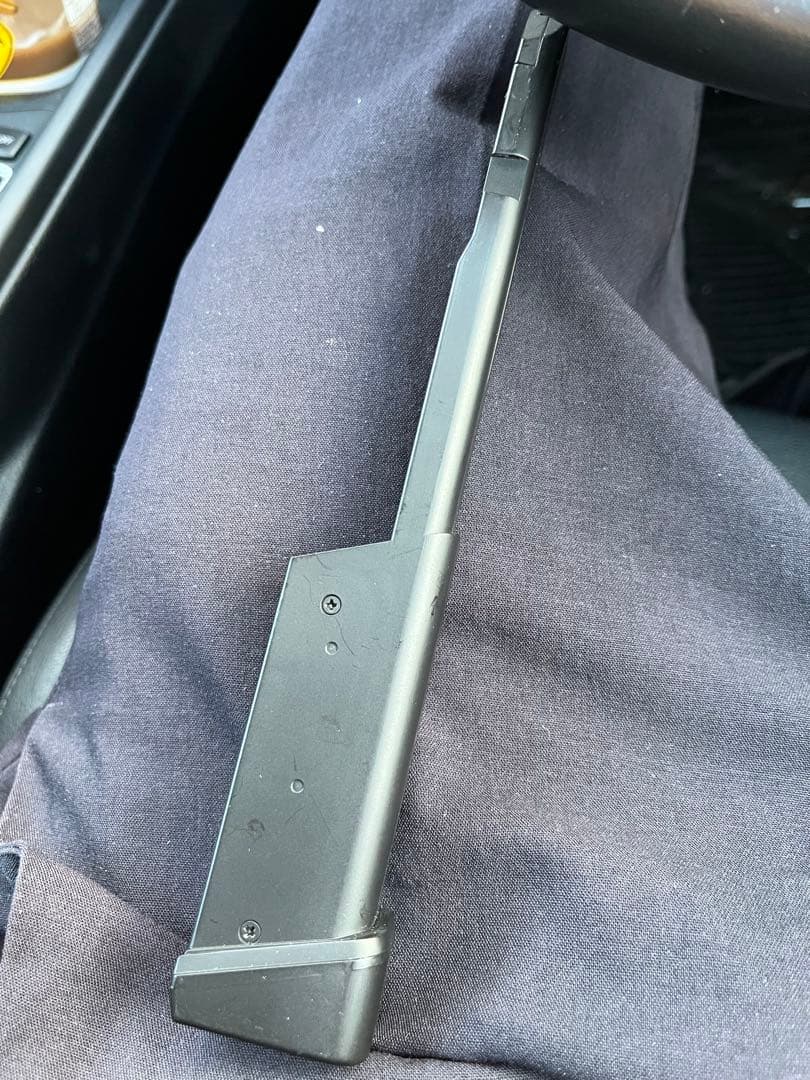 東京マルイ 電動GLOCK18C フルセミオート　美品　オマケ100連マガジン付