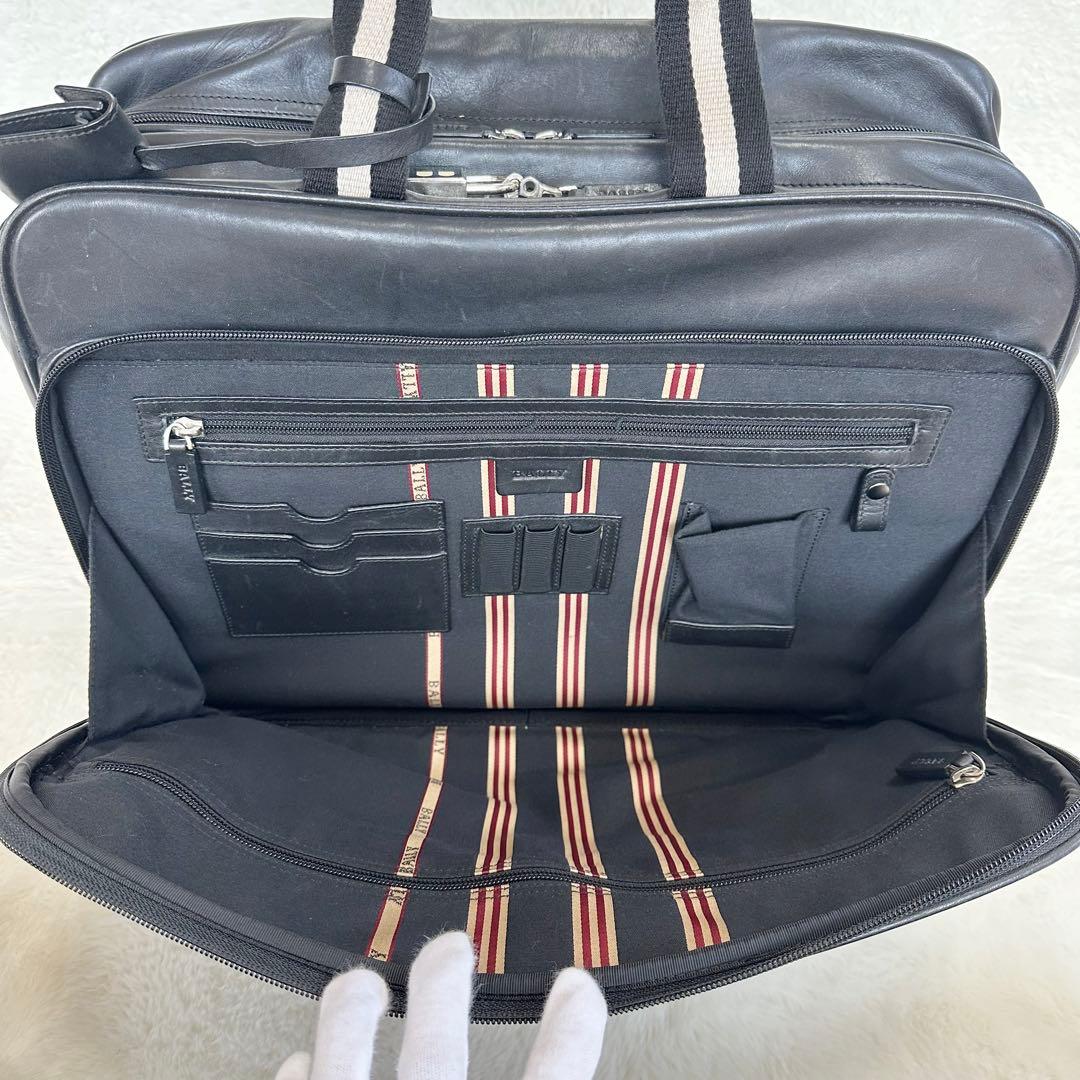 BALLY レザー 鍵付 キャリーバッグ ケース トレスポ 機内持ち込み バリー