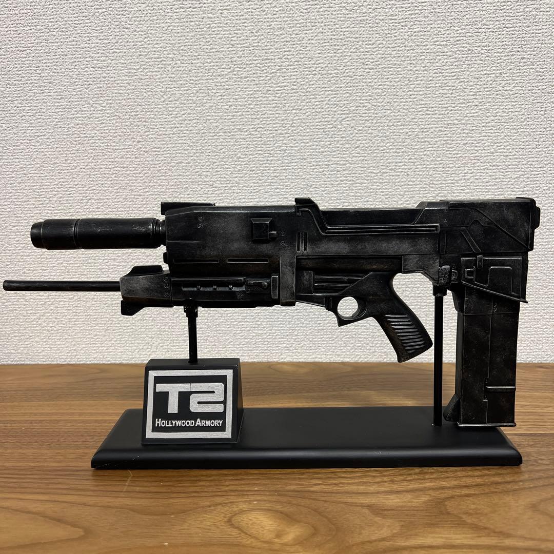 【世界限定750個】ターミネーター2 プラズマライフルハーフスケール