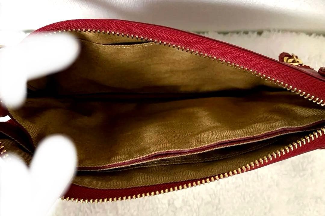 ATAO ブーブー お財布ポシェット ショルダーバッグ エナメル レッド 金