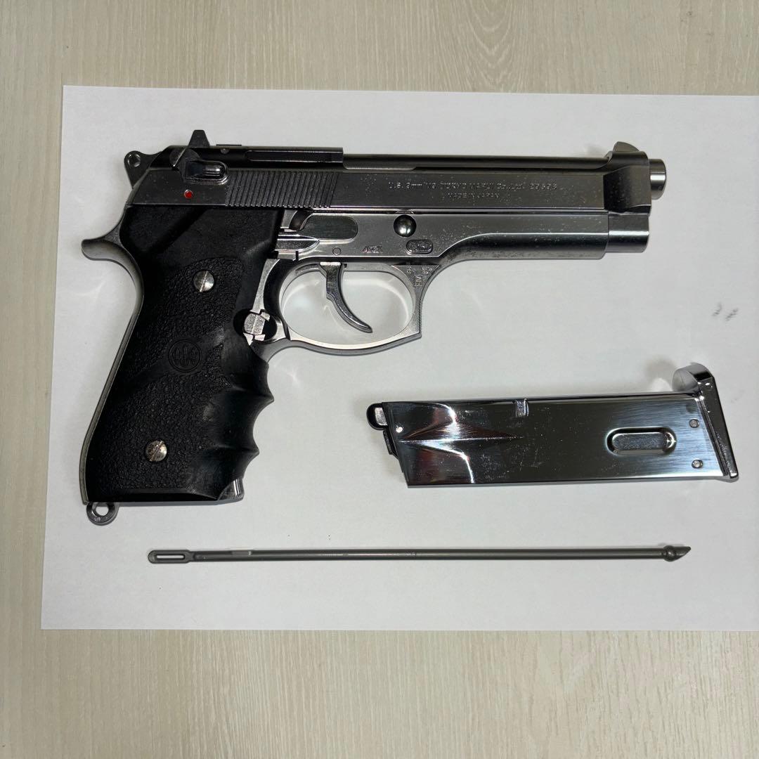 M92F クロームステンレスモデルガン