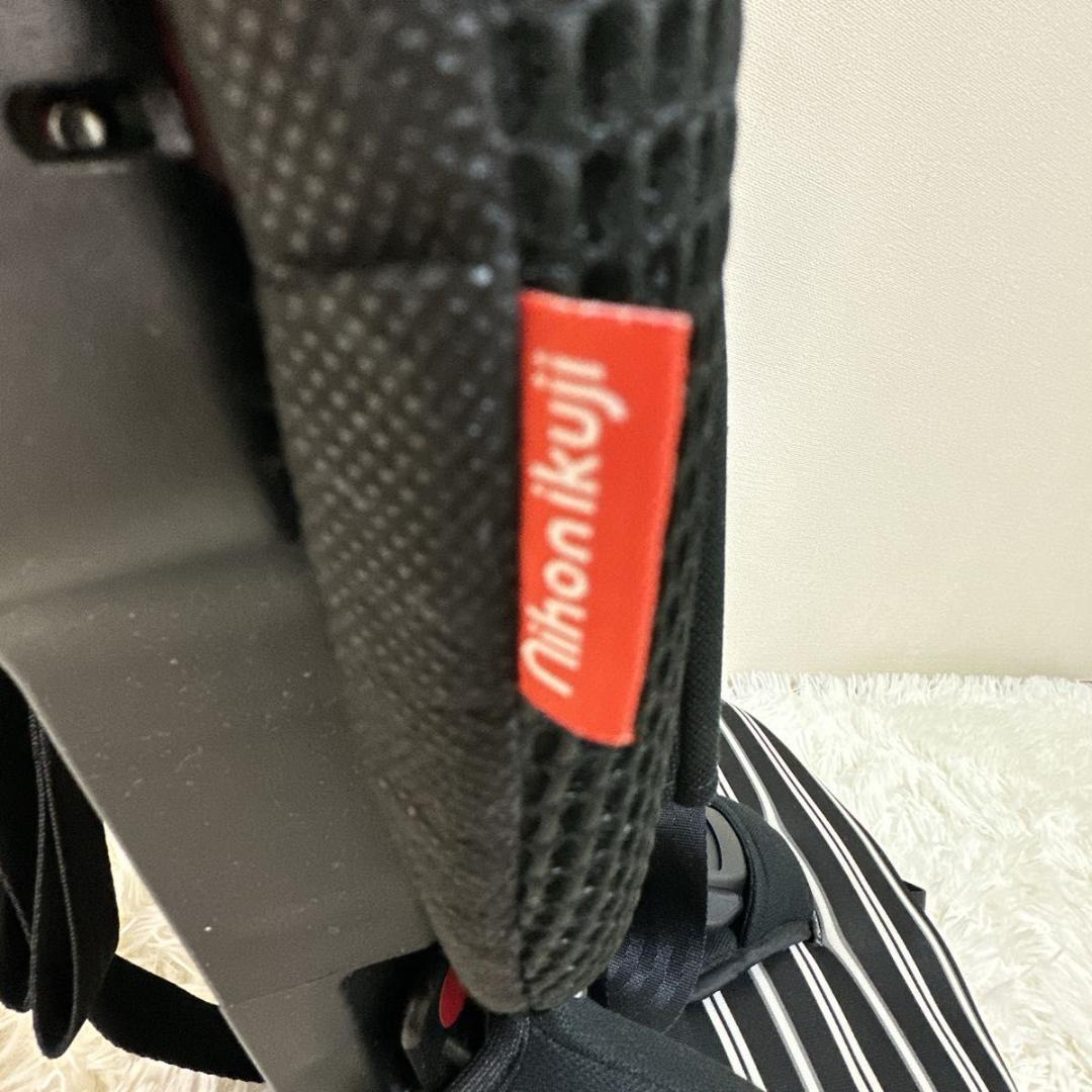 美品・日本育児トラベルベストECプラス チャイルドシート シートベルト専用超軽量