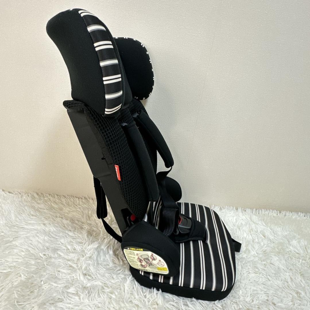 美品・日本育児トラベルベストECプラス チャイルドシート シートベルト専用超軽量