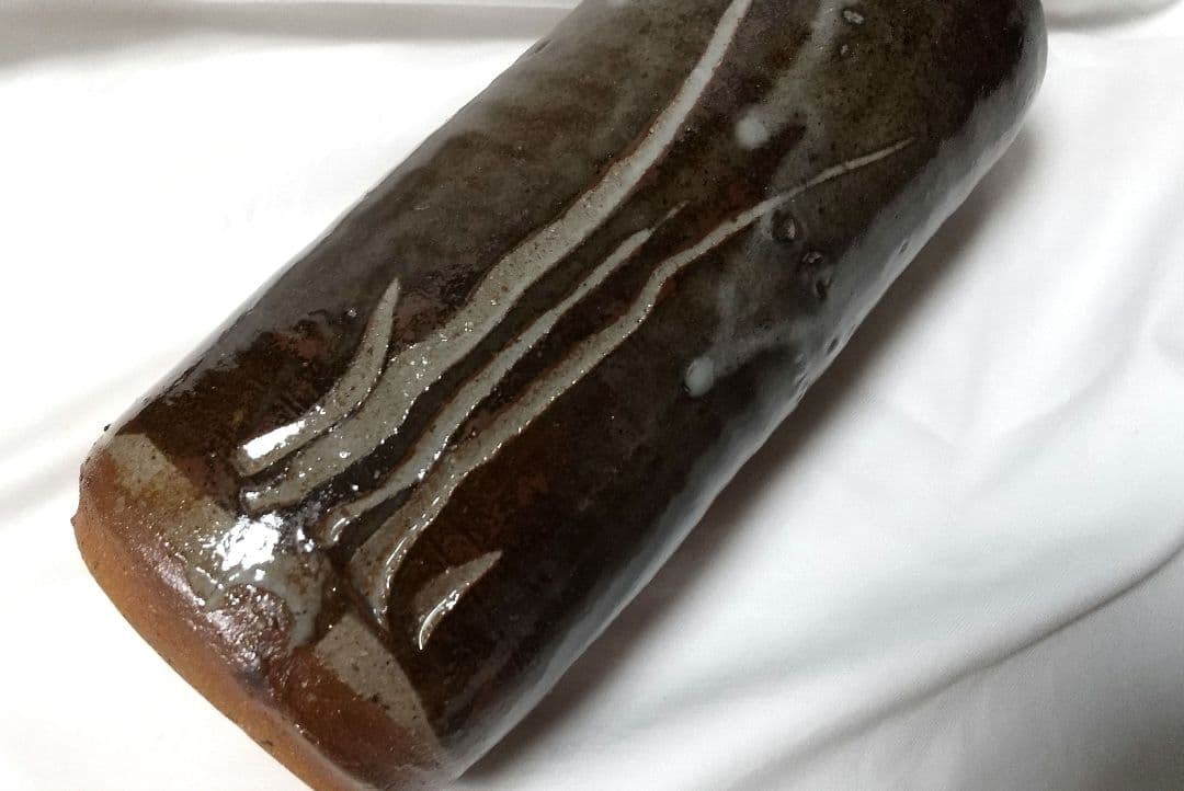 唐津焼 西岡小十 唐津 彫絵 花入 共箱 未使用品