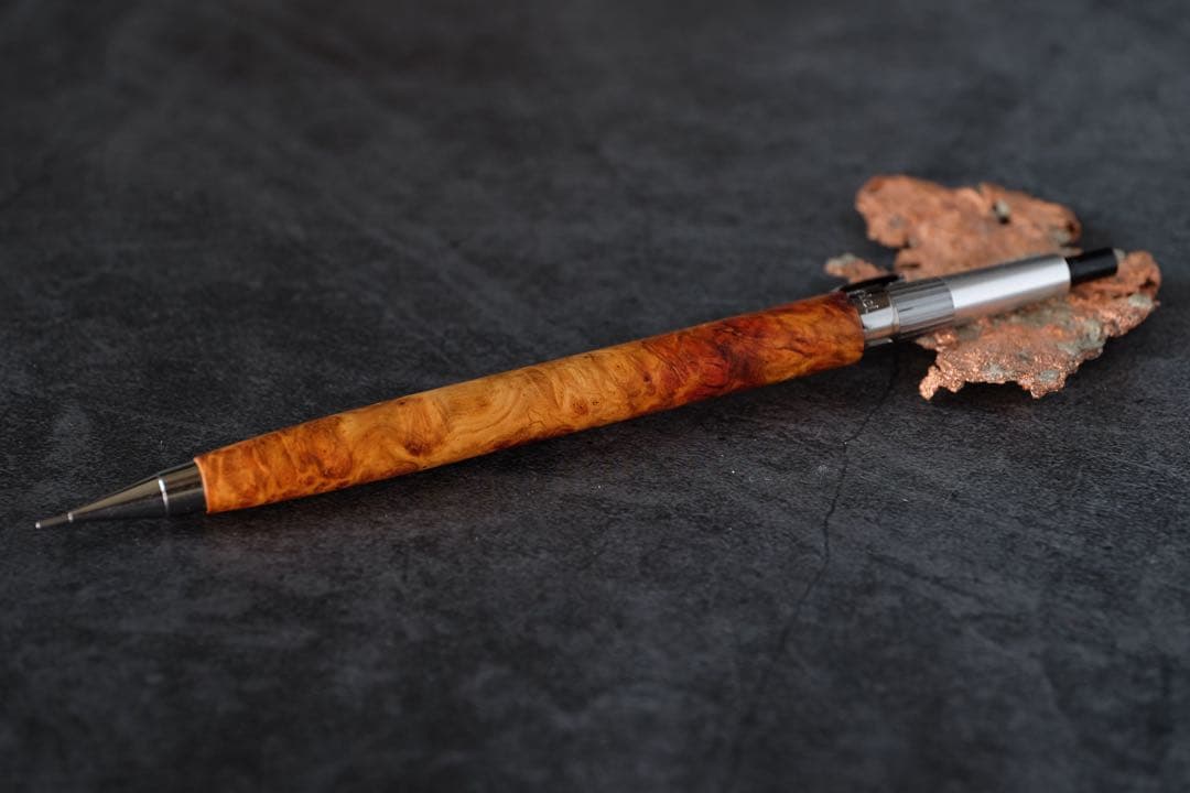 PG5木軸カスタム0229 高村杢工房 製図用シャープペンシル 花梨瘤