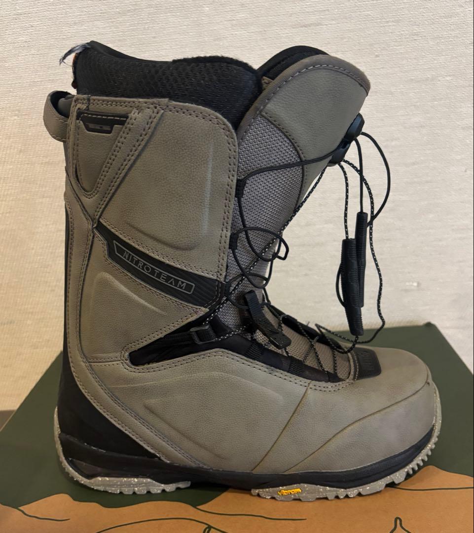 スノーボード NITRO TEAM TLS 23-24