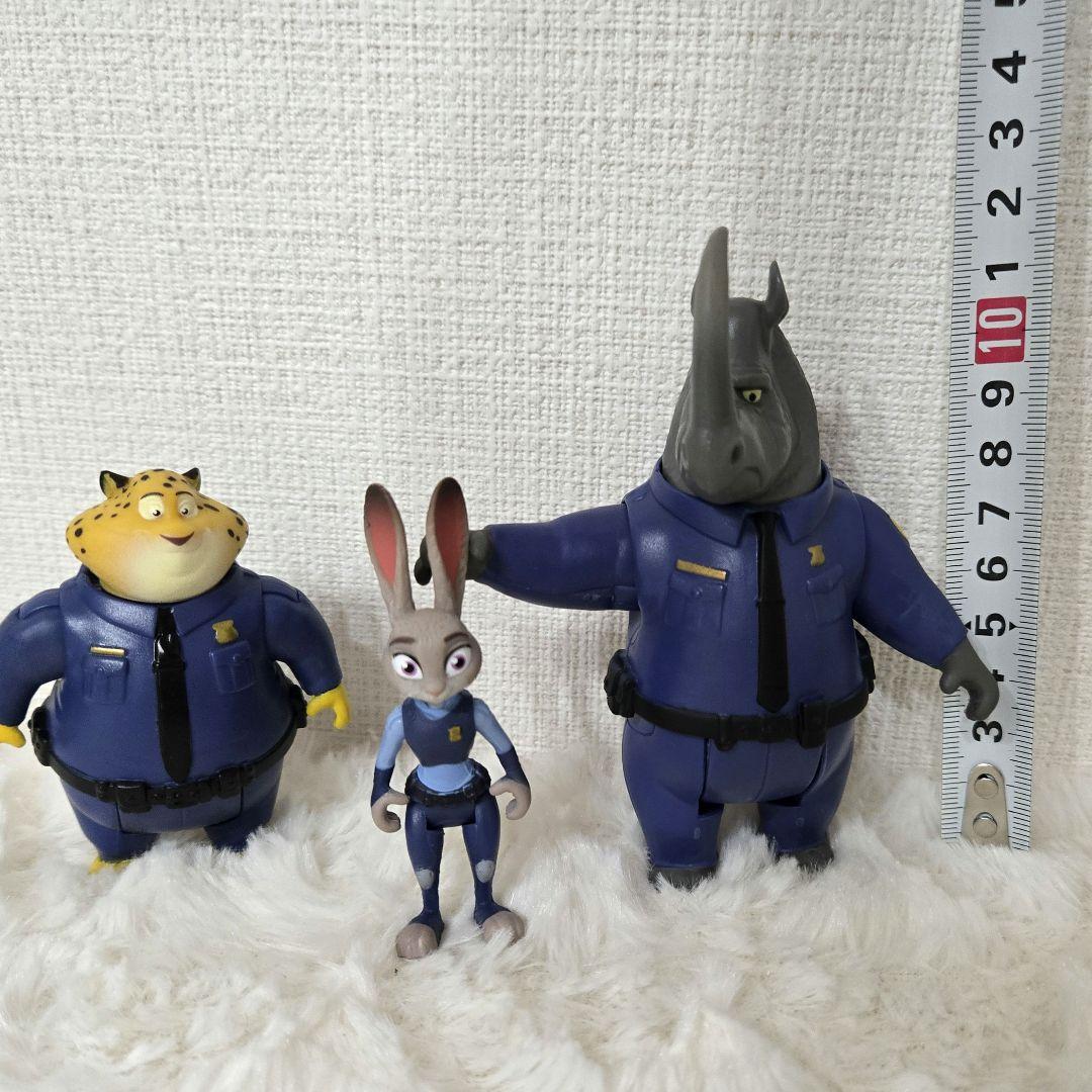 仲良しコレクション ズートピア警察官セット - メルカリ