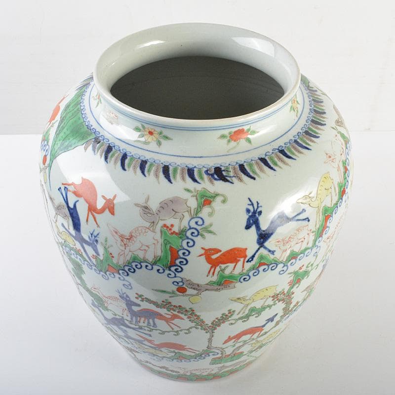 中国　大明萬暦年製　五彩　神獣文　壷　高さ約34cm　V　R7165F